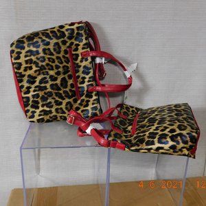 Women's Leopard Crossbody Bag 13"L x 10 1/4"D x 3W